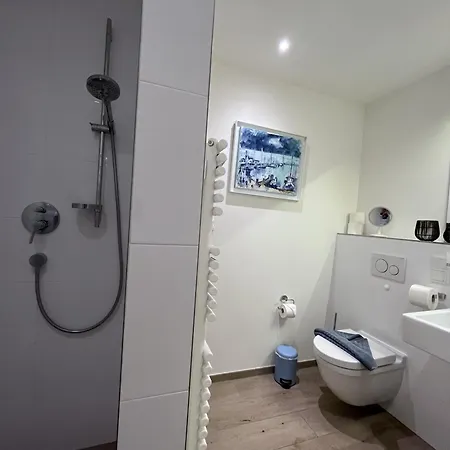 Bernstein In Der Sofie * Остзебад Бинц